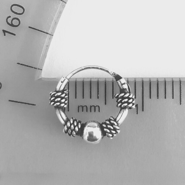 Bali hoops oorbellen 7 mm Enya