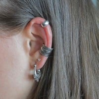 Zilveren earcuff Yona