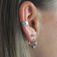 Zilveren earcuff olifant