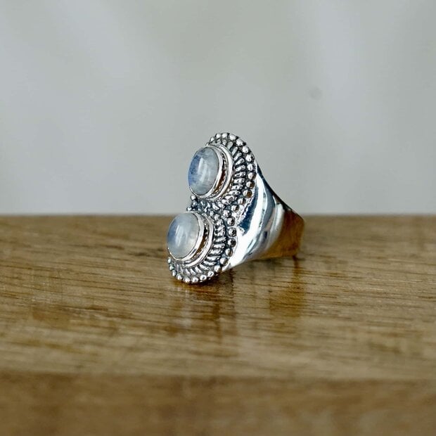 Zilveren ring double Moonstone