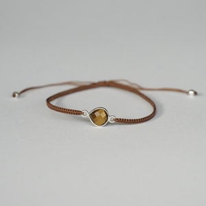 Armbandje  Tiger-eye druppel