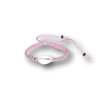 Armbandje cowrie shell roze