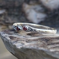 Zilveren edelsteen armband  Vanida Granaat