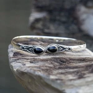 Zilveren edelsteen armband Vanida Black Onyx