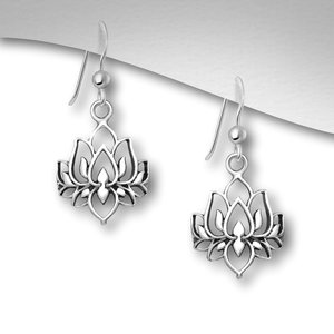 Zilveren Lotus oorbellen