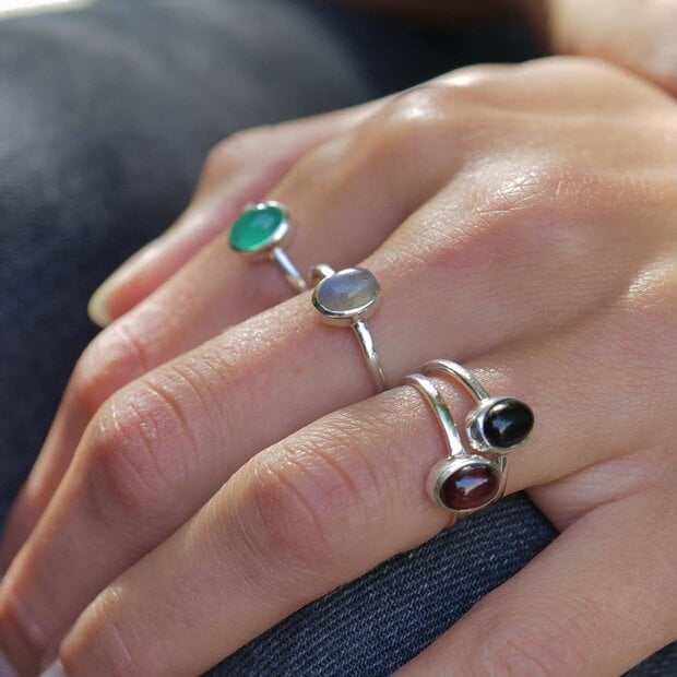 Edelsteen ring Black Onyx Piccola