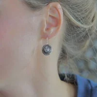 Topaas oorbellen Medewi