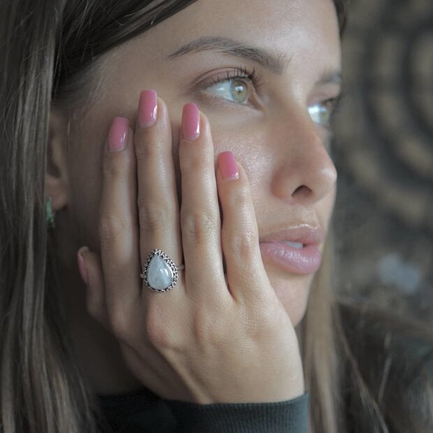 Maansteen  ring Amisha