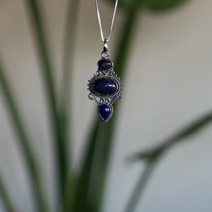 Lapis lazuli hanger Tarra