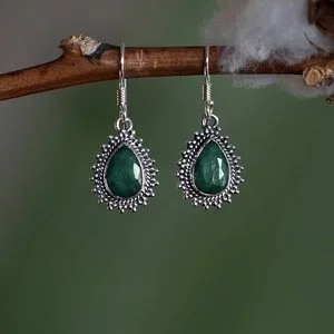 Zilveren oorbellen Smaragd Mahala