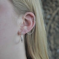 Chain ear cuff Quattro