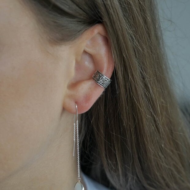 Zilveren earcuff Flow