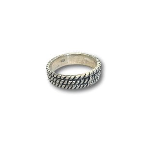 Heren ring Treslines