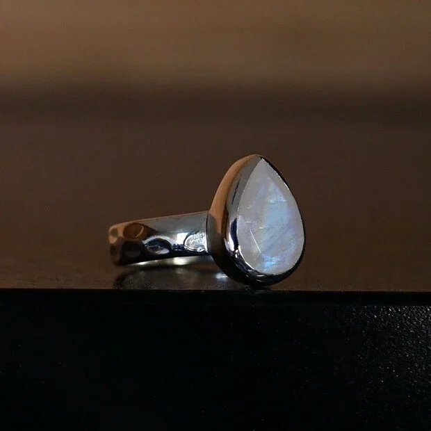 Zilveren Maansteen ring Karla