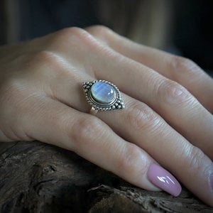 Zilveren ring maansteen Syona