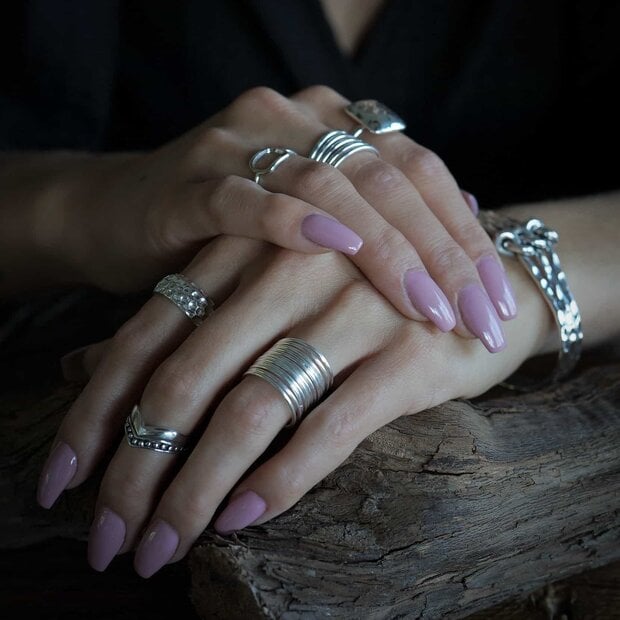 Hammered ring Beatriz Hammered ring Beatriz