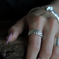 Zilveren ring Hammered Beatriz