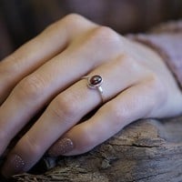 Granaat ring Piccola Granaat ring Piccola