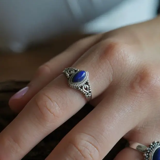Zilveren ring Lapis Lazuli Yunia