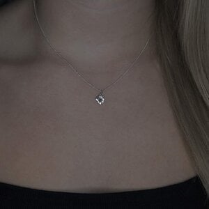 Geboortebloem ketting Februari