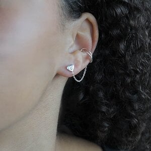 Oorknopje met earcuff Loving heart