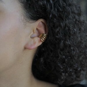 Gold plated earcuff 5 lines