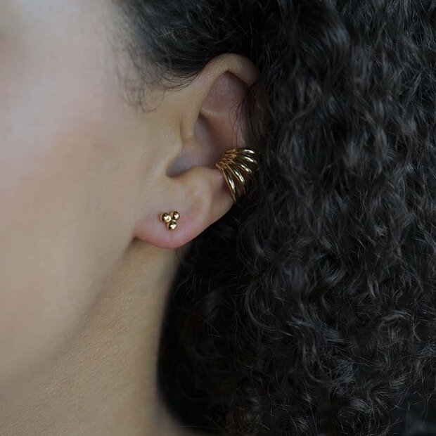 Gold plated earcuff 5 lines