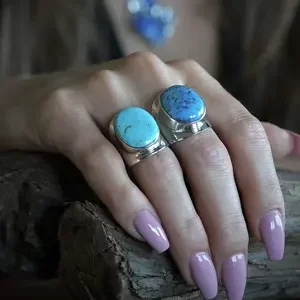 Turquoise ring Anello
