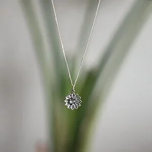 Ketting bloem Labradoriet Zahra