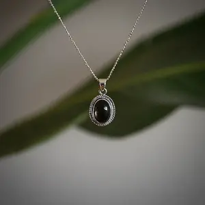 Black Onyx hanger Lehana