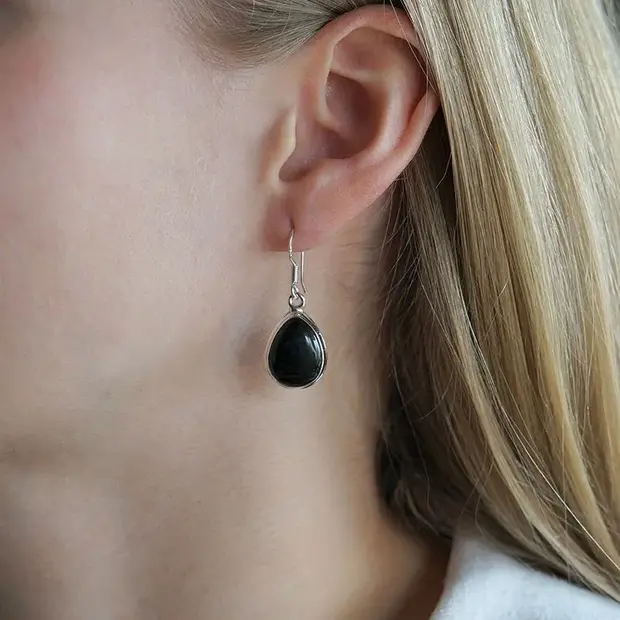 Black Onyx oorbellen Saniya