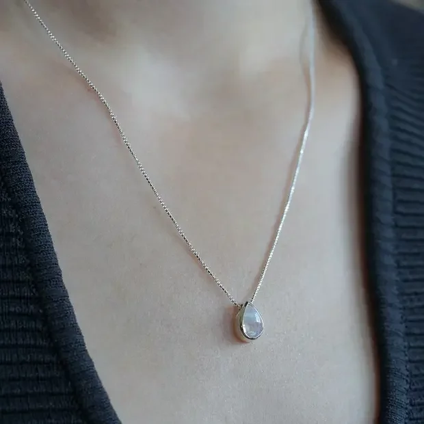 Maansteen ketting Belina