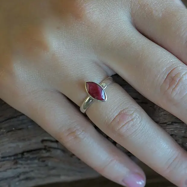 Robijn ring Rosée