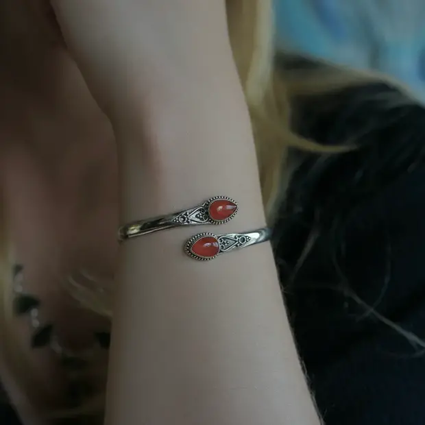 Carneool armband Vanida
