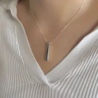 Totem Bar bedel gegraveerd