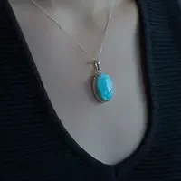 Larimar hanger Isa