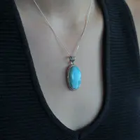 Larimar hanger Anna