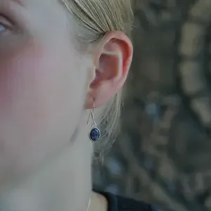 Saffier oorbellen Shira