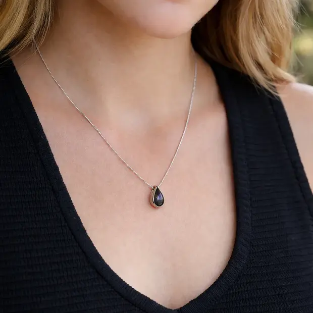 Labradoriet ketting Belina