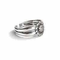 Teenring / vingertop ring sunflower Teenring / vingertop ring sunflower