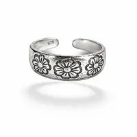 Teenring 3 flowers Teenring 3 flowers