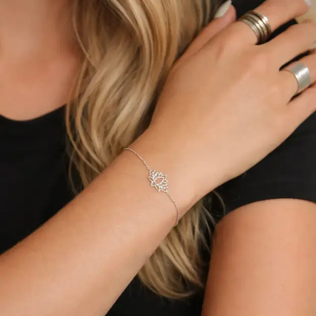 Zilveren armband Lotus