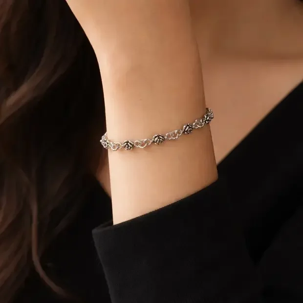 Zilveren armband met Roosjes