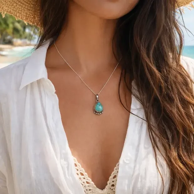 Turquoise hanger Avy