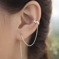 Zilveren zig-zag earcuff met threader