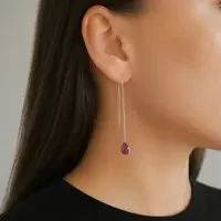 Rode jade doortrek oorbel