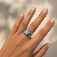 Zilveren ring met Maansteen Azra Zilveren ring met Maansteen Azra