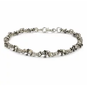 Zilveren armband met olifantjes