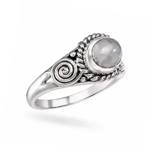 Zilveren ring maansteen Marilyn