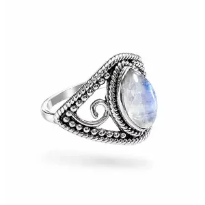 Zilveren ring maansteen Mary